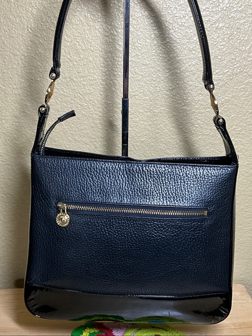 Versace Sunburst Black Pebbled Leather Shoulder Bag - Picture 3 of 12